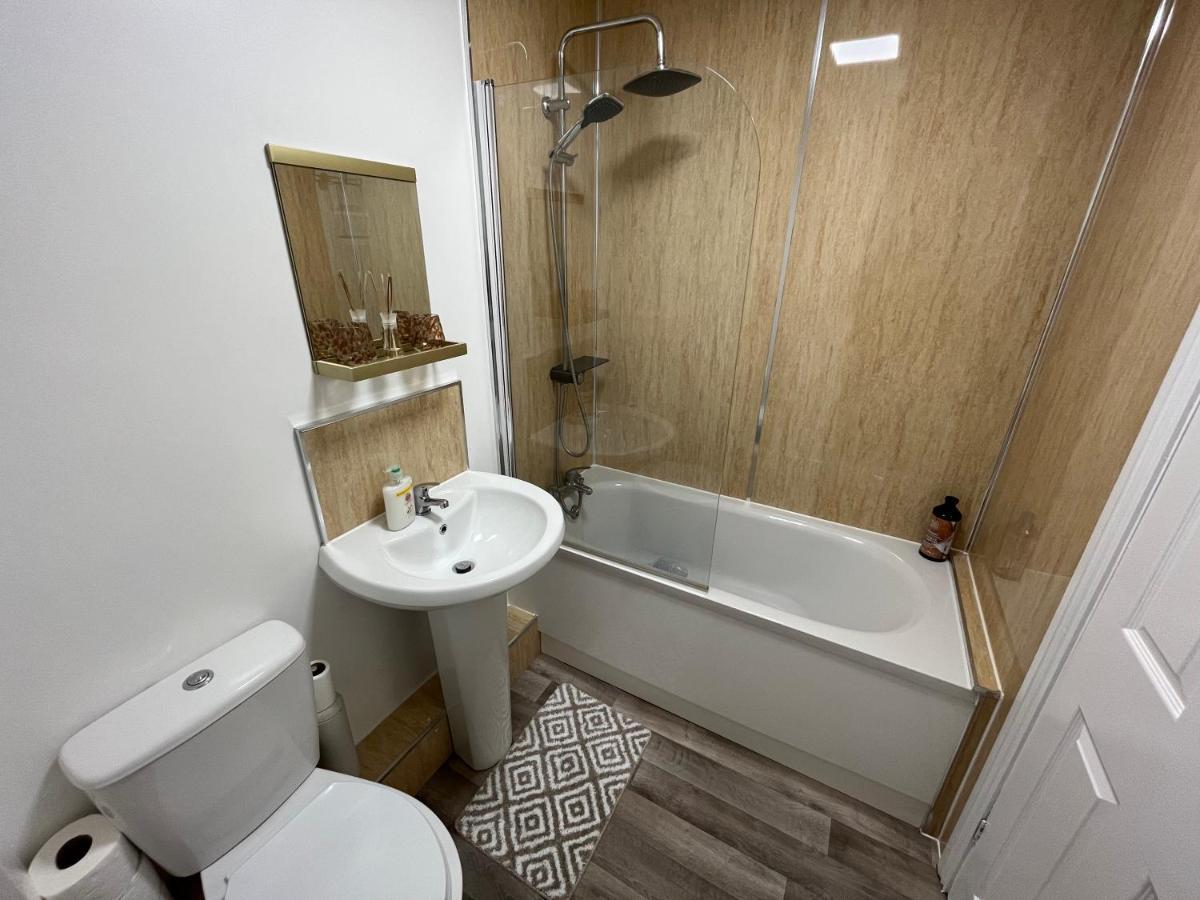 York Centre 2 Bedroom Renovated Flat, 8 Escrick Street Eksteriør billede